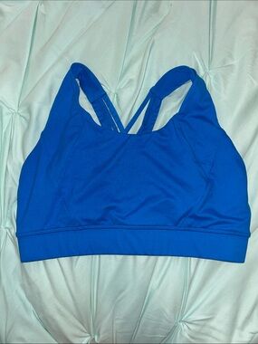 (FREE when bundled) Sports bra